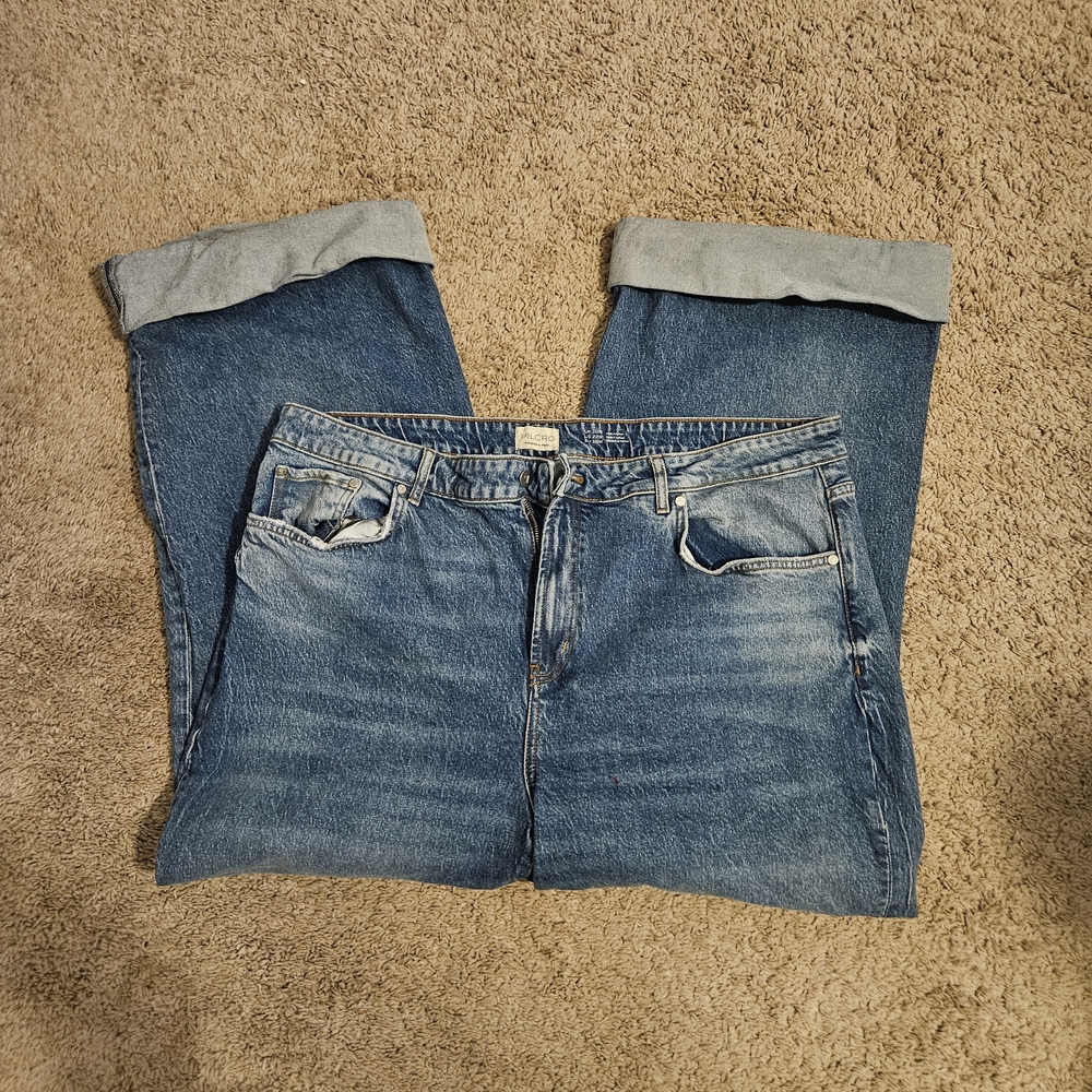 Pilcro Classic Indigo Boyfriend Jeans